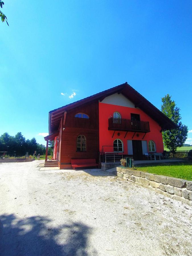 Haškovna - tradice zájezdního hostince u Prachovských skal Ohavec Exterior foto