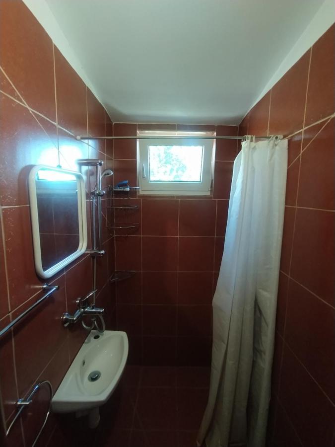 Haškovna - tradice zájezdního hostince u Prachovských skal Ohavec Exterior foto