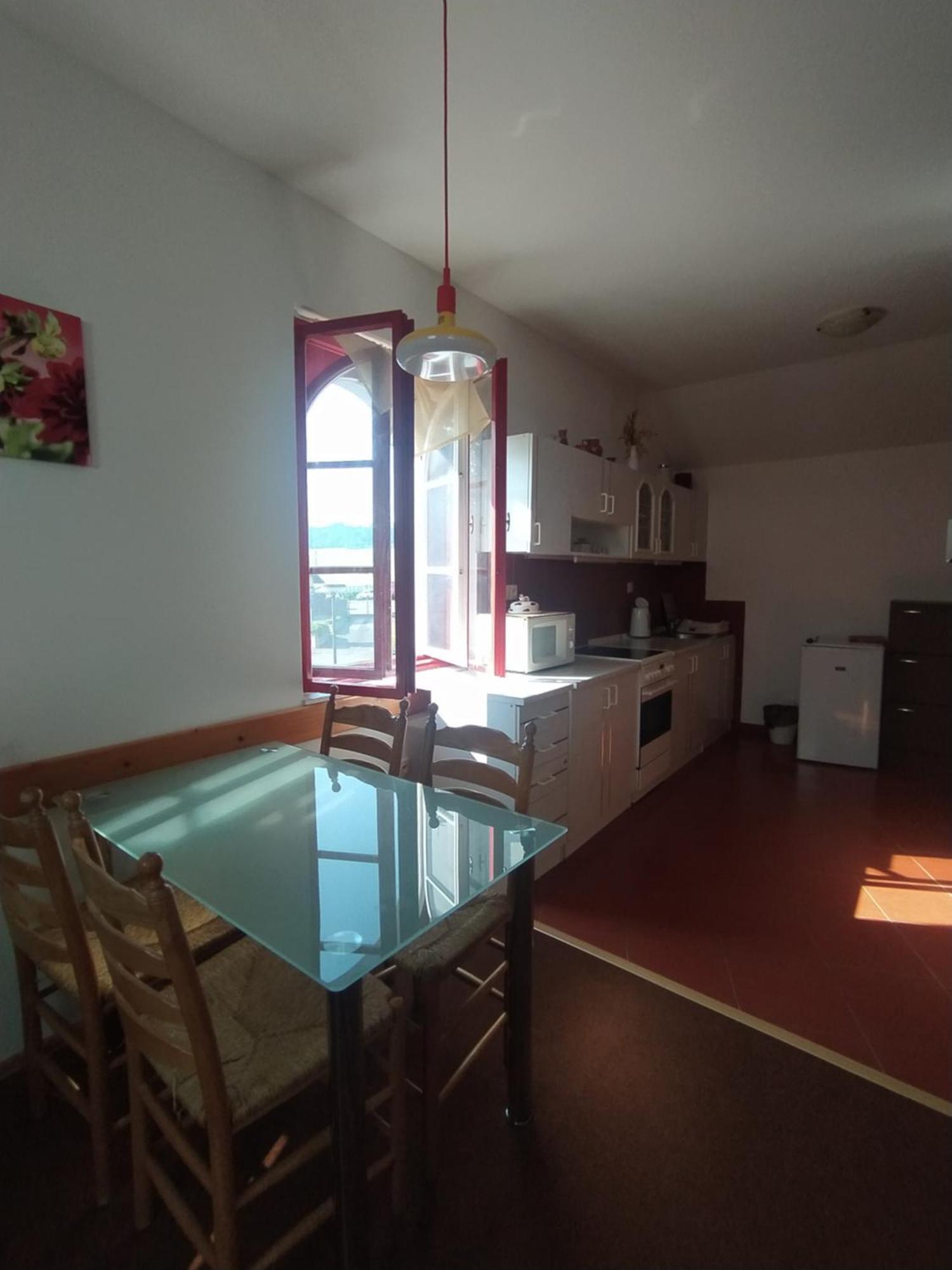Haškovna - tradice zájezdního hostince u Prachovských skal Ohavec Exterior foto