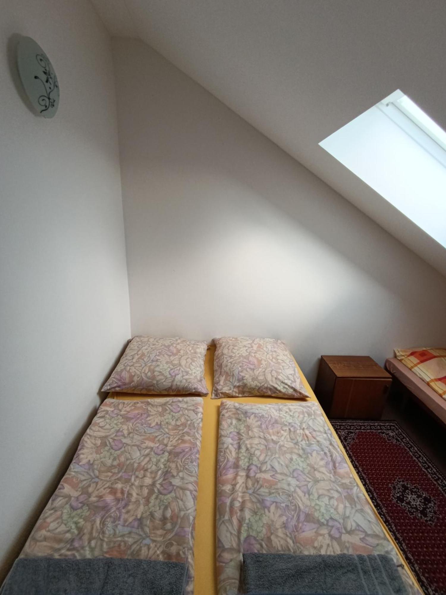Haškovna - tradice zájezdního hostince u Prachovských skal Ohavec Exterior foto