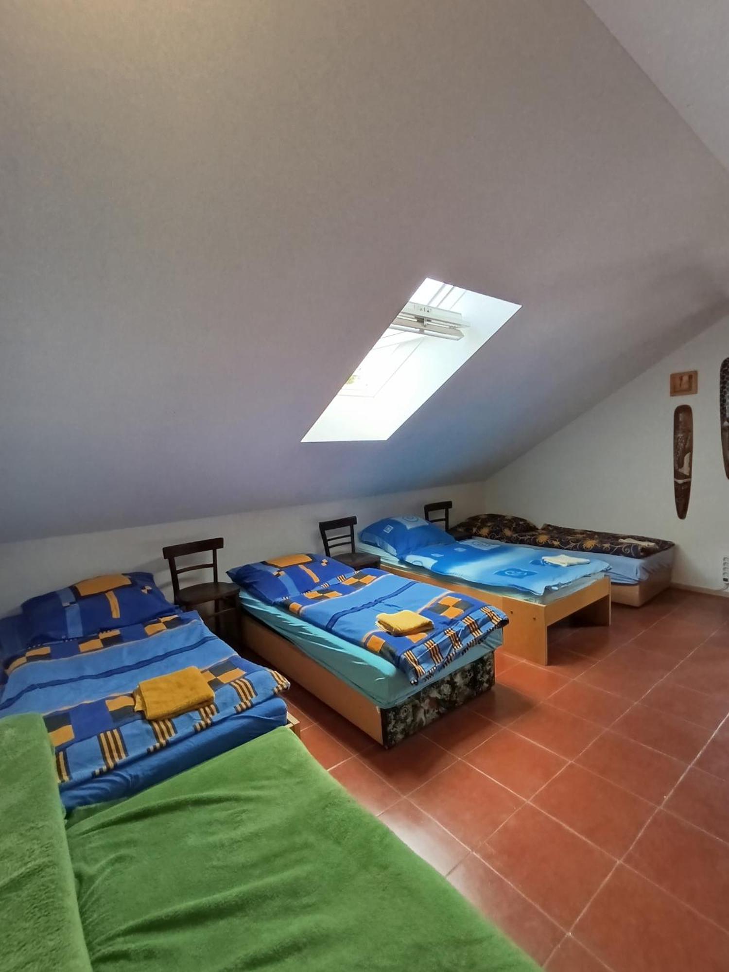Haškovna - tradice zájezdního hostince u Prachovských skal Ohavec Exterior foto